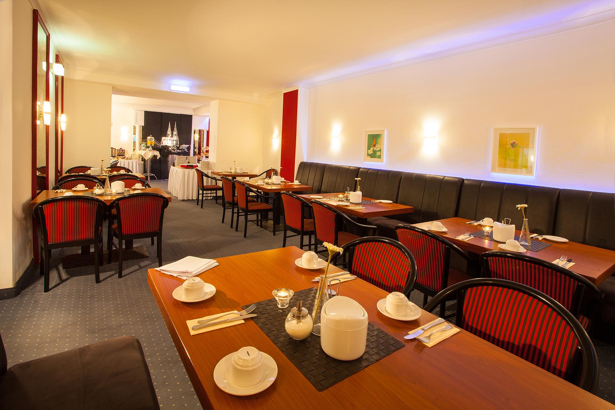 קלן Ina Hotel Royal מראה חיצוני תמונה